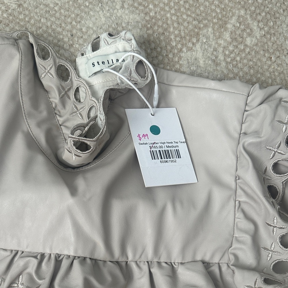 Elegant Beige Ruffle Top - Picture 3 of 5